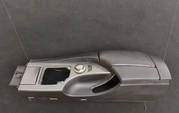 BMW 5 E60 E61 Center console 72758413 7034086 51167034086
