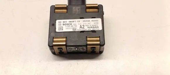 Nissan Qashqai Distronic sensor radar 284384EA5C 0203300710 39R07078