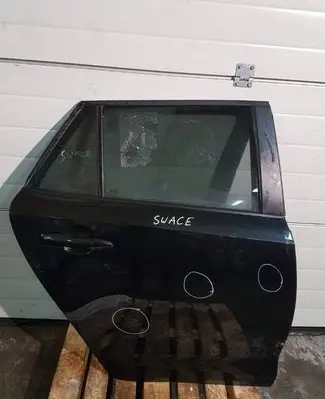 Suzuki Swace Rear door