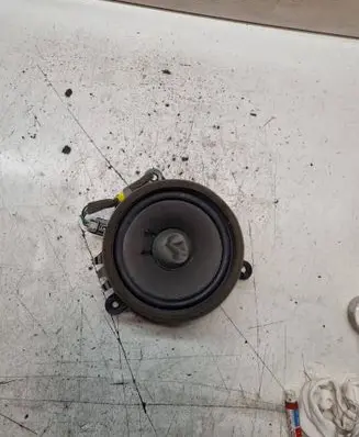 Volvo S80 Front door speaker 30657445