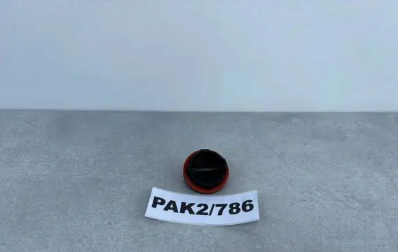KIA Ceed Headlight/headlamp dust cover 92101A2220