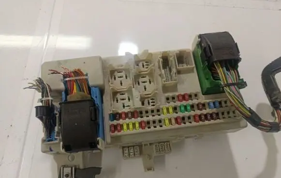 Mazda 3 I Fuse box set BPSF66730