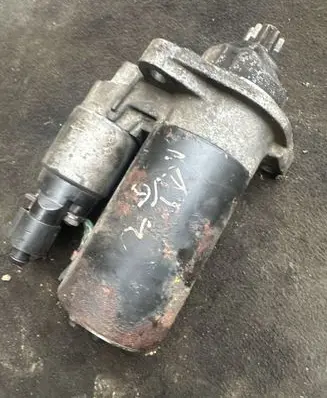 Volkswagen PASSAT B6 Starter motor