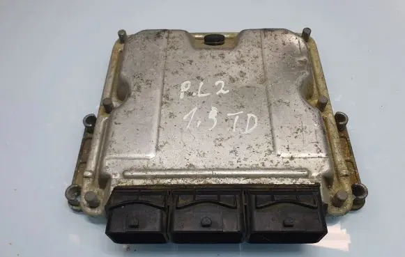 Renault Laguna II Engine control unit/module 0281011101 8200163528 8200095416