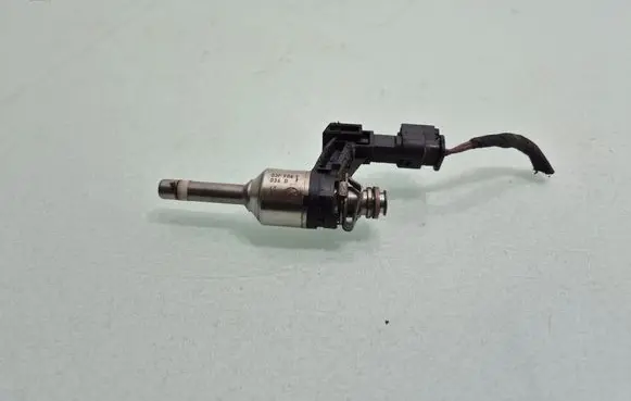 Seat Leon (1P) Fuel injector 03F906036B