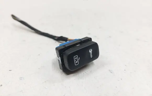 Skoda Octavia Mk2 (1Z) Central locking switch button 1Z0962125A