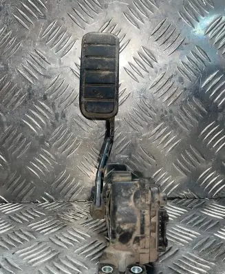 Renault Master II Accelerator throttle pedal 8200724059 6PV00811904