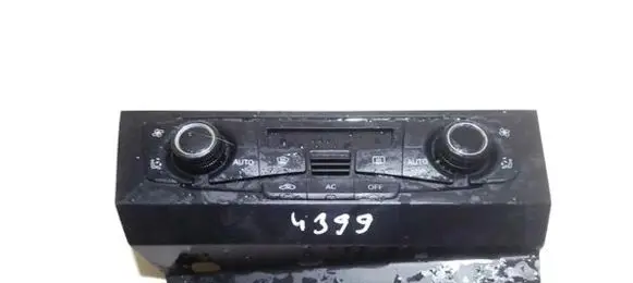 Audi A5 8T 8F Climate control unit 8t2820043s
