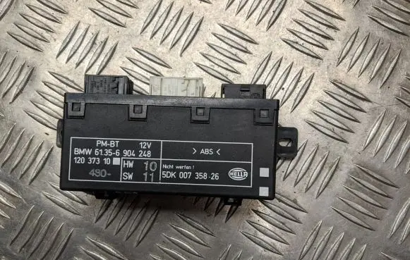 BMW 5 E39 Door control unit/module 61356904248 12037310 5DK007