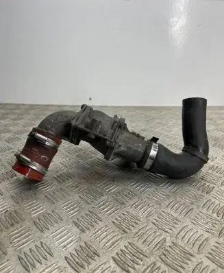 Lexus CT 200H EGR valve 1043812S01