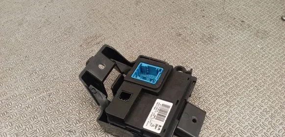 Citroen C3 Other control units/modules 9811039380