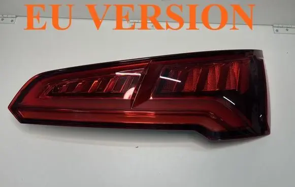 Tailgate rear/tail lights