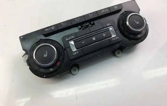 Skoda Superb B6 (3T) Climate control unit 3T0907044BL