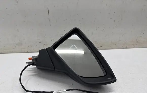 Seat Arona Front door electric wing mirror