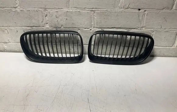 BMW 3 E92 E93 Front grill 7254967 7254969 7254971