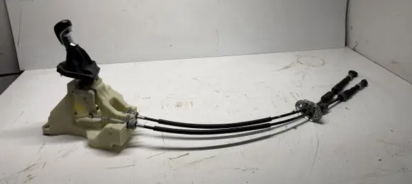 KIA Sportage Gear shift cable linkage 43794F1200