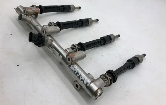 Nissan Qashqai J12 Fuel injectors set A2820701100