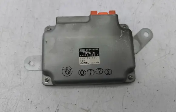 Lexus GS 300 350 430 450H Other control units/modules 8989230010 1751007111
