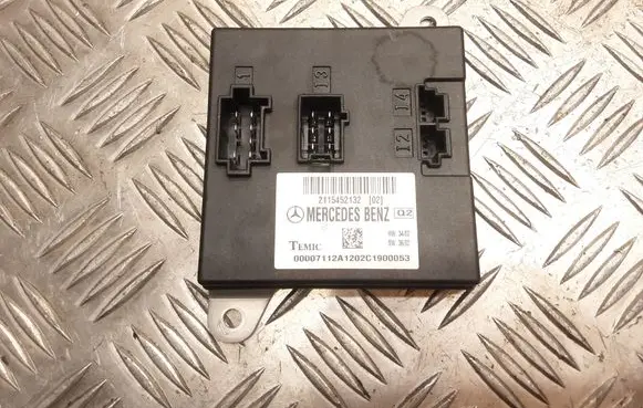Mercedes-Benz E W211 Other control units/modules 2115452132