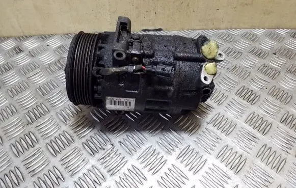 Renault Trafic II (X83) Air conditioning (A/C) compressor (pump) 8200454172 Z0008804C