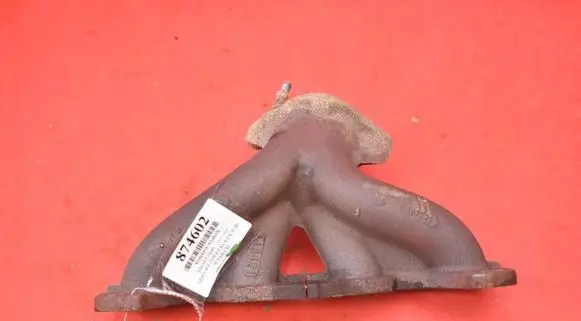 Exhaust manifold