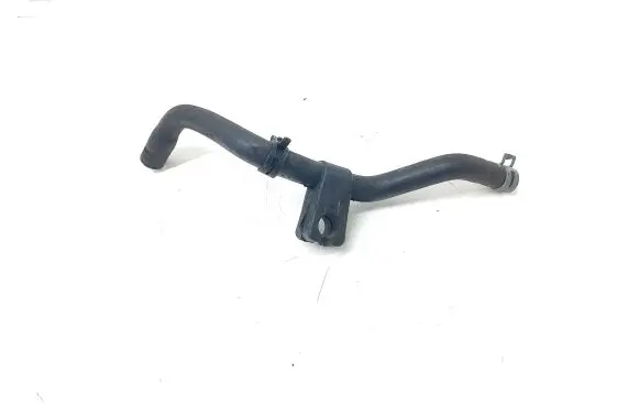 Volkswagen Touareg I Engine coolant pipe/hose 7L6121058R