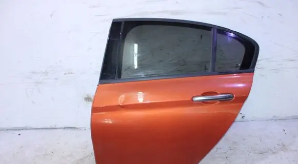 Fiat Tipo Rear door
