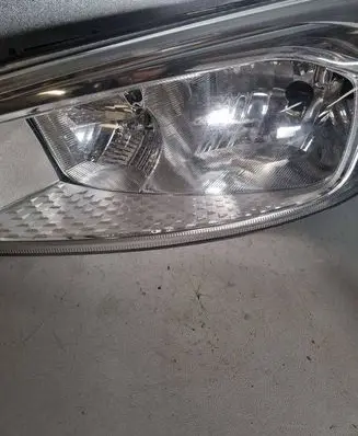 Ford Focus Headlight/headlamp F1EB13W030AC