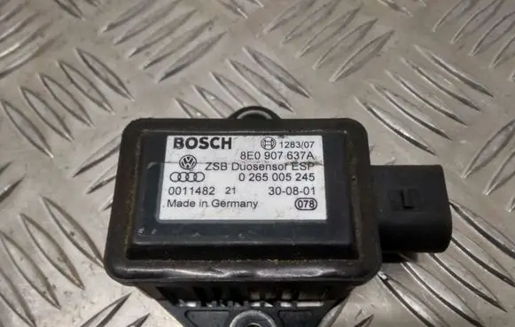 Volkswagen PASSAT B5.5 ESP acceleration yaw rate sensor 8E0907637A 0265005245