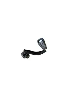 Mazda 6 Fuel injector wires 12177