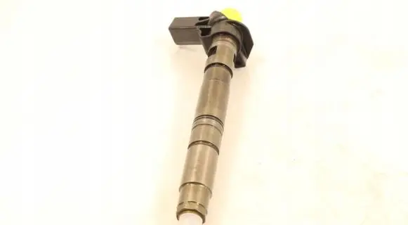 Audi A4 S4 B7 8E 8H Fuel injector 0445116030