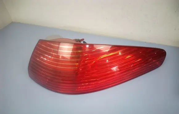 Peugeot 607 Rear/tail lights 96295391 2543D