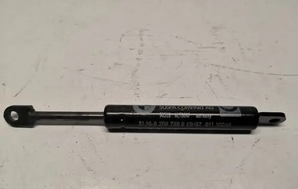 BMW 5 E39 Glove box frame 511682097899