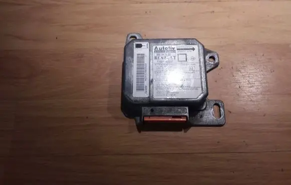 Renault Megane I Airbag control unit/module 770041409F