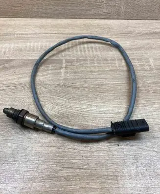 BMW 5 G30 G31 Lambda probe sensor 8631049 0258030299