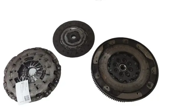 BMW 1 E81 E87 Clutch set kit 124052310 324063910 415055210
