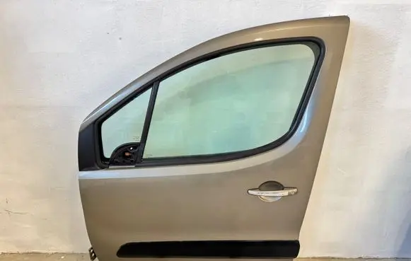 Citroen Berlingo Front door 