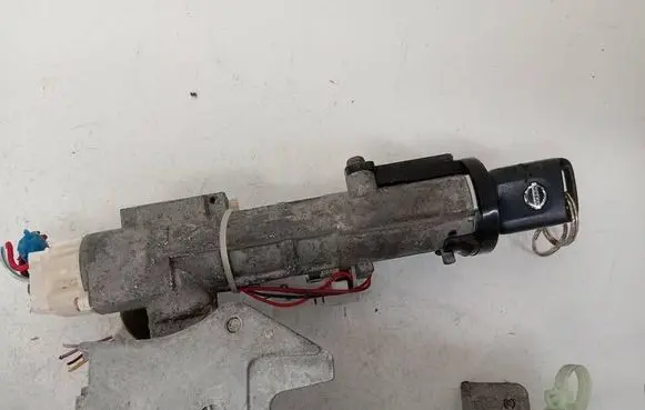 Nissan Murano Z50 Ignition lock 6G19