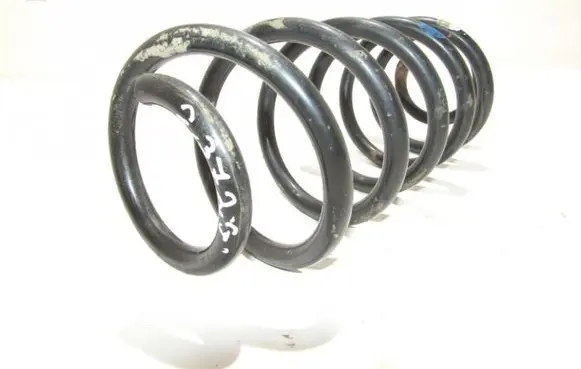 Toyota Auris 150 Rear coil spring