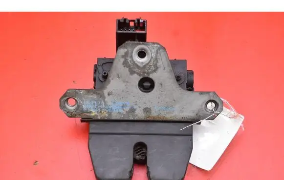 Tailgate/trunk/boot lock/catch/latch