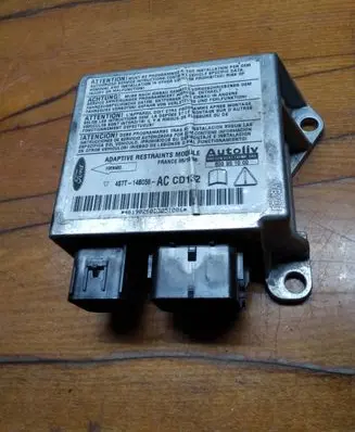 Ford Mondeo Mk III Airbag control unit/module 4S7T14B056
