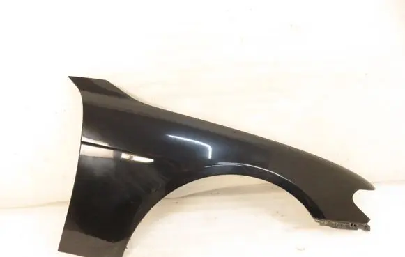 BMW 7 E65 E66 Fender