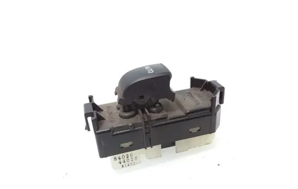 Toyota Avensis Verso Electric window control switch 8403044020
