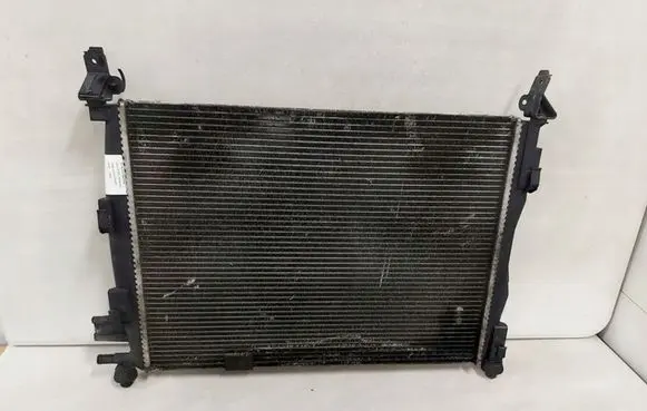 Nissan Qashqai Coolant radiator