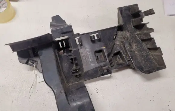 Citroen DS5 Front bumper mounting bracket 9673297477 1099461X
