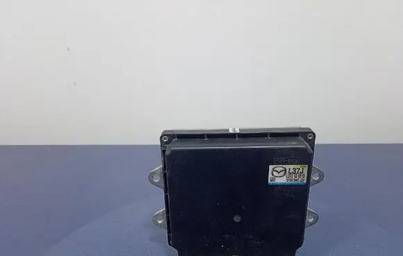 Mazda CX-7 Engine control unit/module ECU L37J18881D