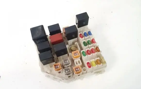 Toyota RAV 4 (XA20) Fuse box set 0346