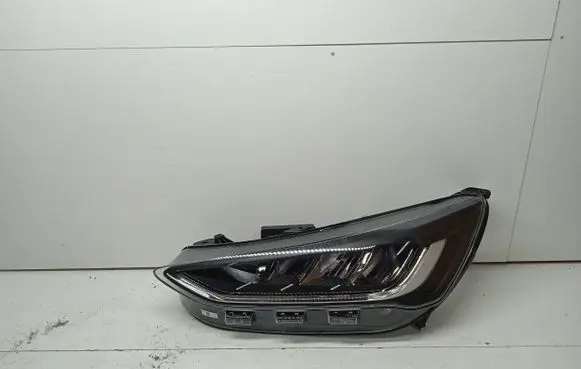 Ford Focus Headlight/headlamp NX7B13E015