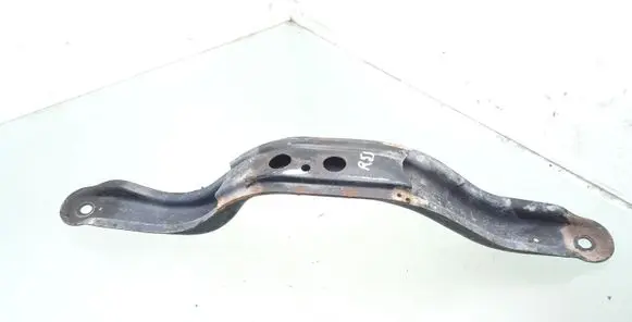 Subaru Forester SH Gearbox mounting bracket