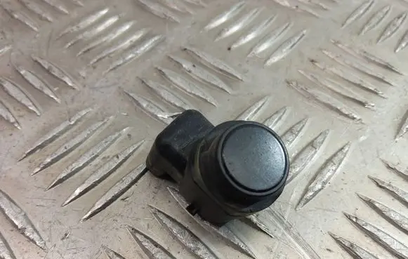BMW 5 F10 F11 Parking PDC sensor 9173108